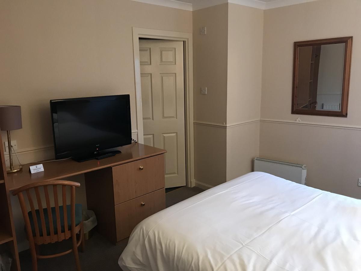 Caledonian Hotel Portree Eksteriør bilde